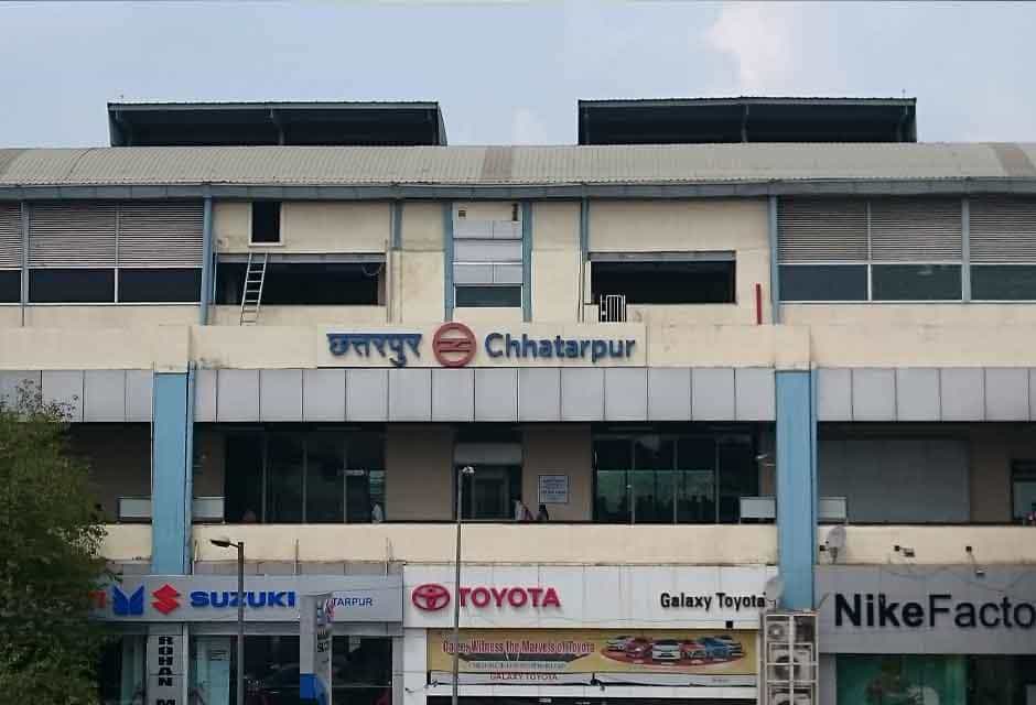 Call Girl in Chattarpur